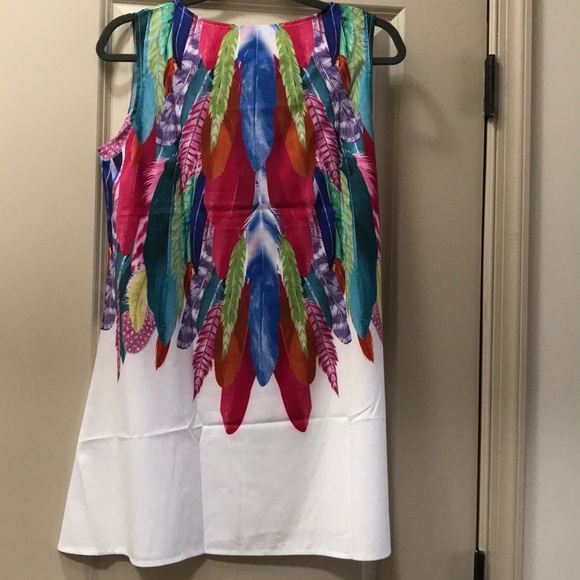 Light weight Summer Sheath Dress (feather pattern) - Picture 2 of 3